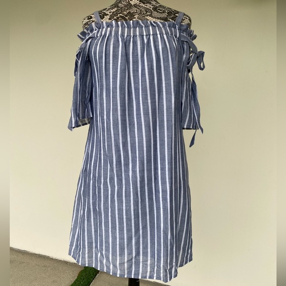 Blue and White Striped Off-Shoulder Dress by Lucky Brand size medium. - Picture 1 of 5